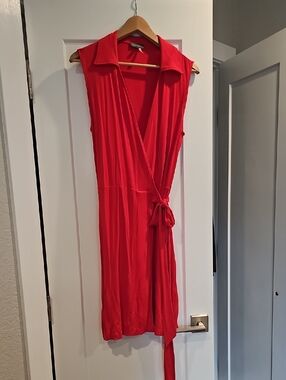 Vince Camuto Red Sleeveless Wrap Dress